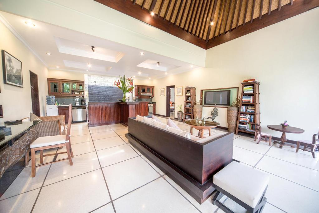 Villa Frangipani Sanur  Exterior photo